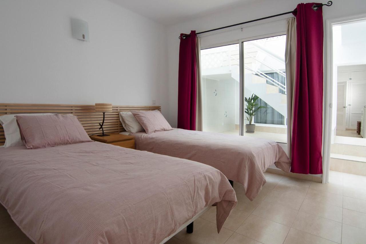 Maximilian House-Duplex Vista Al Mar En Complejo Con Piscina Apartment ปูแอร์โตเดลคาร์เมน ภายนอก รูปภาพ